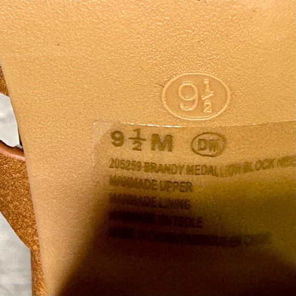 Maurices Sz 9.5 Brown Strappy Block Heel Sandals EUC - Picture 8 of 9